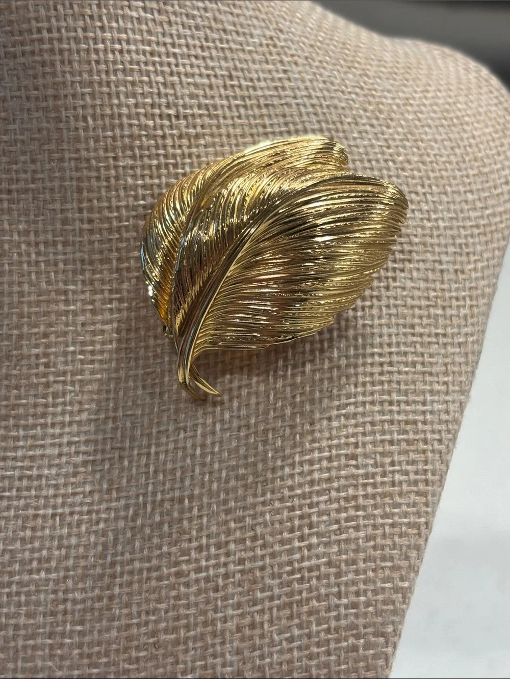 Vintage 1965 Henkel & Grossé Germany Textured Gold Leaf Brooch
